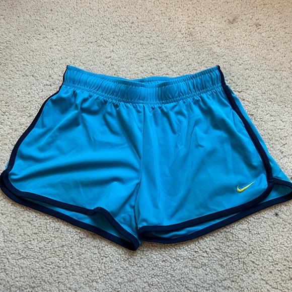Nike dri fit running shorts - Picture 1 of 2